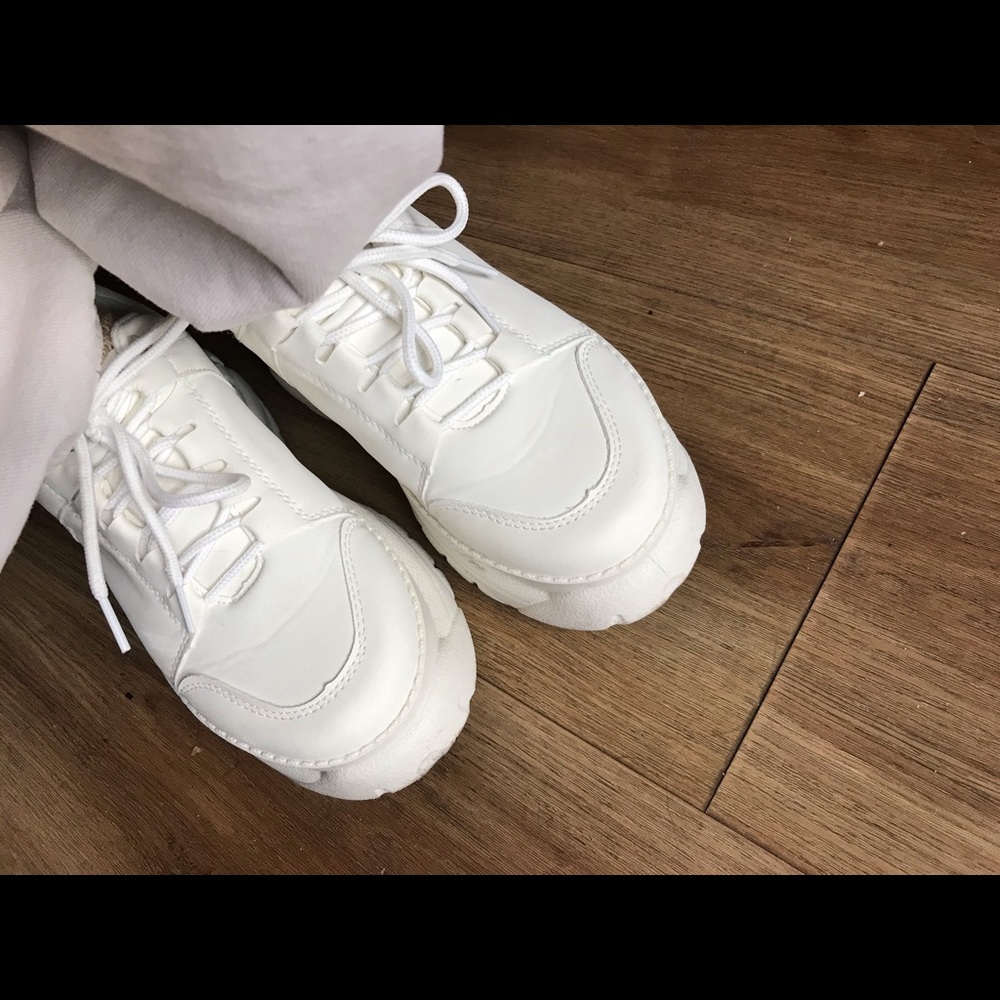 White platform sneakers
